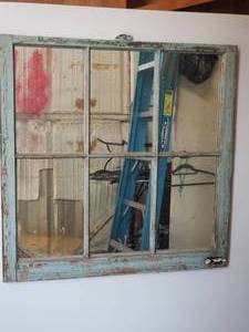 lot 95 image: Mirror