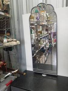 lot 2 image: Antique Lead Glass Mirror