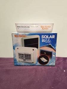 lot 46 image: LYNX SOLAR DROP-IN LITE 18-LED SOLAR POWERED LIGHT WITH MOTION SENSOR-#00035