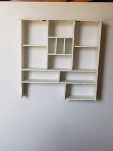 lot 193 image: Display shelf
