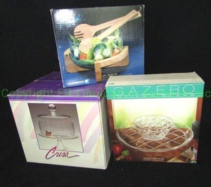 lot 24 image: Serveware dishes in original boxes as shown