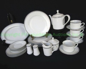 lot 32 image: Ceramic dish serving set as shown
