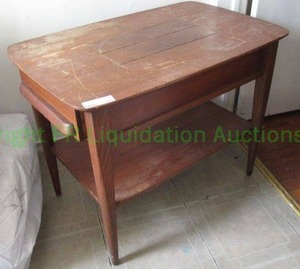lot 185 image: Mid century solid walnut wood end table