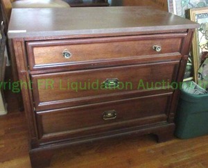 lot 213 image: Laminate top wood base triple drawer night stand