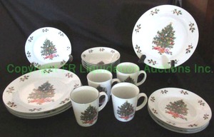lot 219 image: Spode style ceramic Christmas theme dish set with Christmas theme table cloth