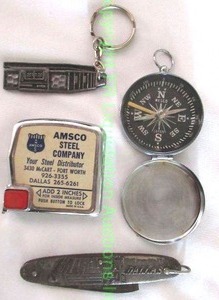 lot 237 image: Antique commercial promotional items including, Linz Bros jewelers pocket knife, Amsco Steel co. tape measure and more as shown