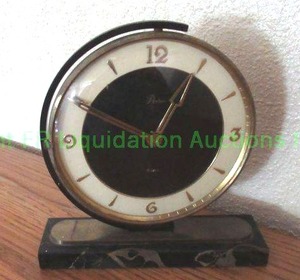 lot 242 image: Vintage art decco Artco 8 day mantle clock with marble base and brass trim