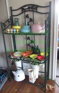 lot 283 image: Hunter green metal folding bakers rack (Contents not included)