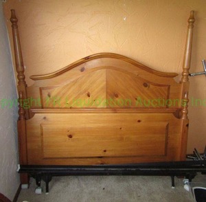 lot 59 image: Solid knotted pine bed head and foot board plus rails
