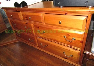 lot 100 image: Open Home solid knotted pine wood vanity dresser with mirror