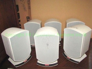 lot 87 image: Rock Solid sounds speaker set, 6 total