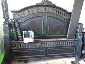 lot 295 image: Onyx painted solid wood king head and foot board 4 post bed