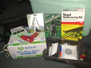 lot 150 image: Assorted household tools including multitools in unopened blister packs