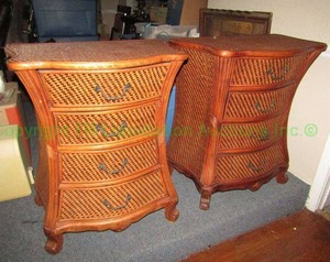 lot 136 image: Wicker and wood trim night stand matching set (Bid is times the quantity)