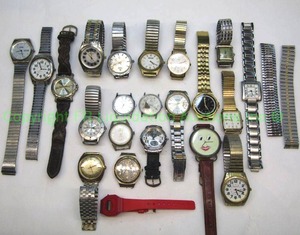 lot 278 image: Assorted mens watches as shown