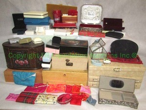 lot 149 image: Assorted jewelry boxes various sizes and shapes as shown