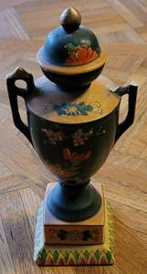 lot 33 image: Vintage Ceramic Urn Made In Japan as shown. Top part of one handle appears missing.
