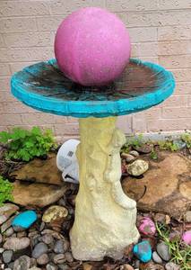 lot 67 image: Decorative bird bath as shown.