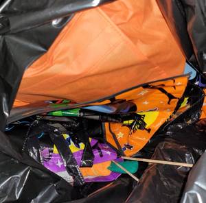 lot 88 image: 2 large plastic bags with assorted fall, halloween decor and more as shown.