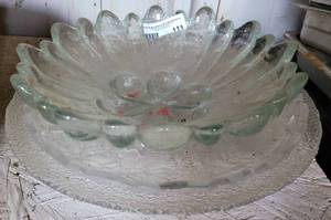 lot 111 image: Glass serving platters as shown.