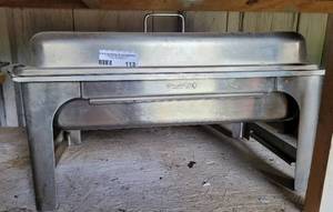 lot 113 image: Tramontina stainless steel chafing dish as shown.