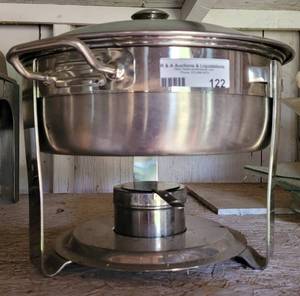 lot 122 image: Stainless steel chafing dish as shown.
