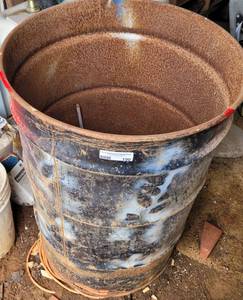 lot 190 image: 55 Gallon Drum With Contents as shown.