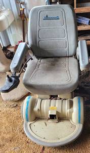 lot 191 image: Hoveround MPV5 Wheelchair as shown.