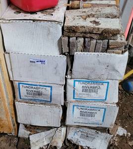lot 222 image: Lot Of Tundrabrick Riverbed as shown.