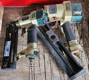 lot 238 image: Master 15GA  Angle Finish Nailer plus 18GA Brad Nailer as shown. (Your Bid x2)