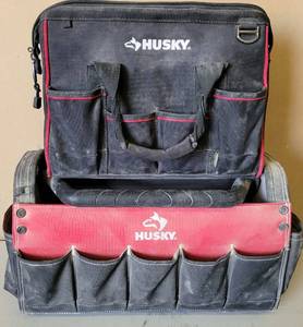 lot 69 image: LOT OF 2 TOOL BAGS IN STYLES AND SIZES SHOWN.