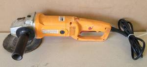 lot 108 image: CHICAGO 7 POLISHERSANDER SKU 46507 AS SHOWN.