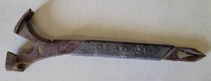 lot 162 image: DEAD ON DRYWALL 18 WRECKING BAR HAMMER AS SHOWN.