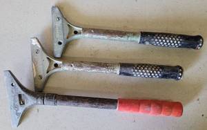lot 163 image: LOT OF 3 STIFF SCRAPERS AS SHOWN.