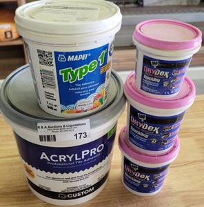 lot 173 image: LOT OF TILE ADHESIVE AND SPACKLING AS SHOWN.