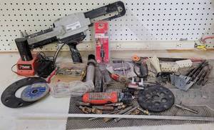 lot 201 image: LOT OF ASSORTED ITEMS AS SHOWN.