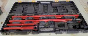 lot 220 image: LASERJAMB LJ4 PRO LEVEL MOUNT KIT WITH STORAGECARRYING CASE AS SHOWN. IT HAS A 14-20 MOUNTING THREAD. DOES NOT INCLUDE A LASER WORKS WITH MOST COMPACT LASERS.
