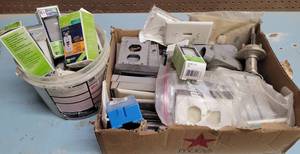 lot 286 image: LOT OF ASSORTED ELECTRICAL ITEMS AS SHOWN.