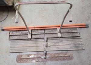 lot 297 image: LOT OF CONCRETE TOOLS AS SHOWN.