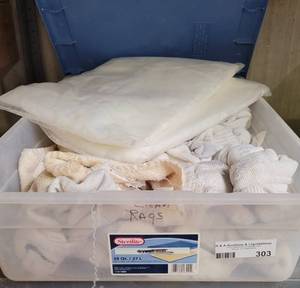 lot 303 image: LOT OF SHOP RAGS AS SHOWN.