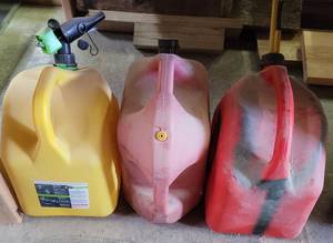 lot 361 image: LOT OF 3 GAS CANS WITH JET FUEL AS SHOWN. (YOUR BID X 3)