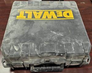 lot 398 image: DEWALT TOOL CASE AS SHOWN.