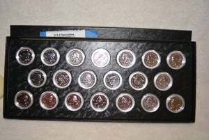 lot 156 image: 1999-2002 U.S. Mint 50 State Quarters Platinum, P-Mint
