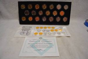 lot 158 image: 2004 Gold and Platinum Quarters Set of 20