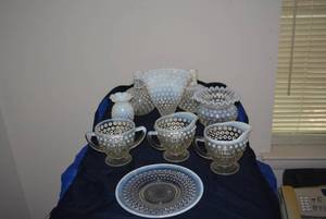 lot 244 image: Opalescent Hobnail Lot Ruffle Edged Vases, Fan Vase, Bud Vases and Cream and Sugar Dishes