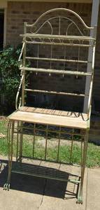 lot 215 image: Bakers Wine Rack Metal Frame and Wood Work Shelf