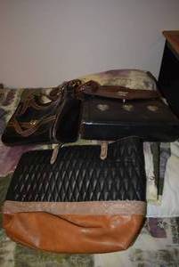 lot 181 image: 3 Brown and Black Purses, No Tags