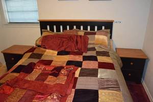 lot 205 image: Matching Queen Bed Frame and 2 End Tables Lane Furniture