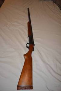 lot 322 image: Winchester Model 370, 12 GA Shotgun