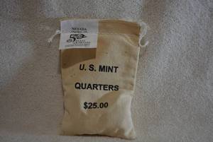 lot 368 image: 1 $25 Bag of US Mint Quarters, Nevada 1998, D-Mint